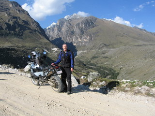 Above_Huaraz_Cordillera_Blanco20.jpg