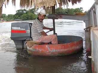 ferry_operator16.JPG