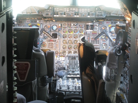 3concordcockpit.JPG