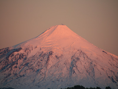 16SunsetVolcanoVillarrica16.jpg