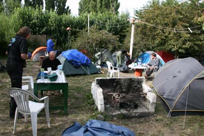 30CampingWithMickHospedajeJorgitoElCalafate.jpg