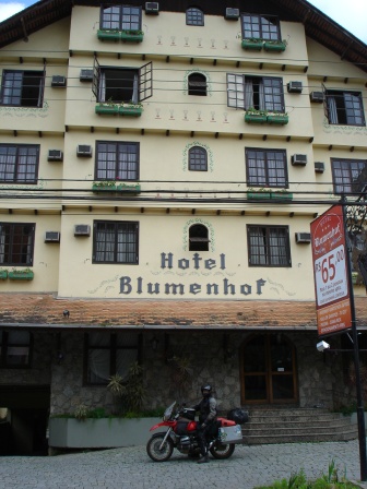 blumenauhotel.JPG