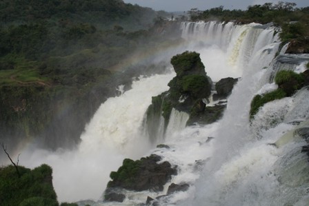 iguazurainbow.JPG