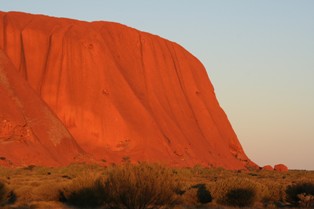 uluru.jpg