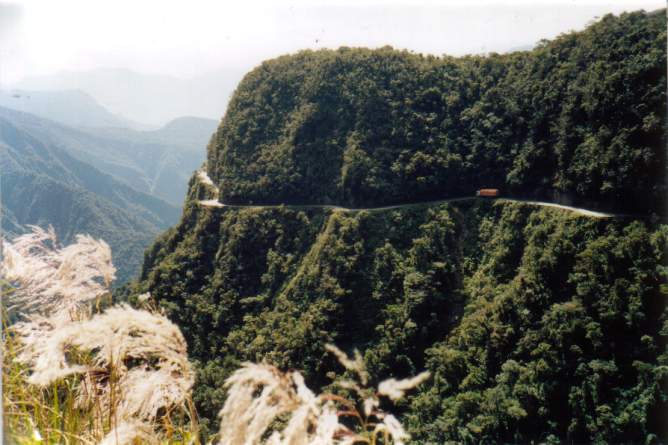 Yungas 'danger' road to Coroico