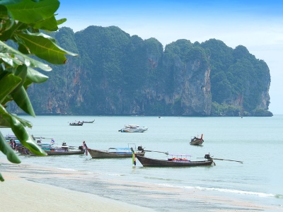 Ao_Nang_beach.jpg