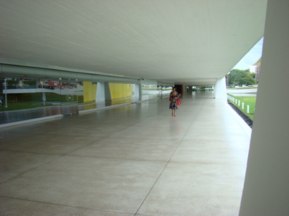 30MuseoOscarNiemeyer4.jpg