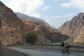 6_NarynRiverGorge_320.jpg