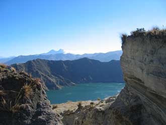 Laguna-Quilotoa.jpg