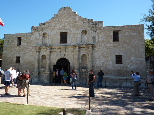 alamo.jpg