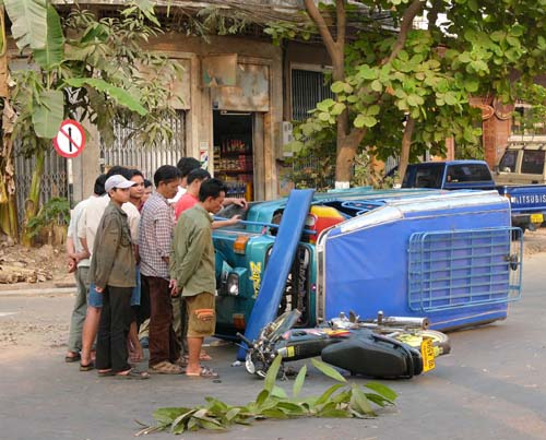 laotuktuk.jpg