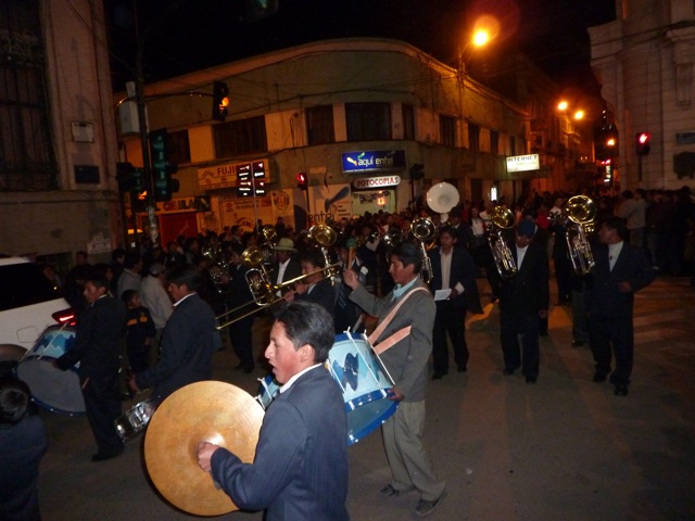 parade2oruro.jpg