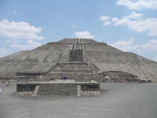 pyramid.jpg