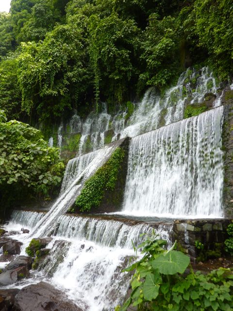 waterfall.jpg