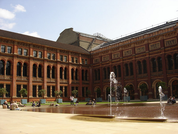 Albert Victoria Museum.jpg