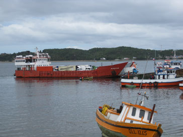 16ferry-unload.jpg