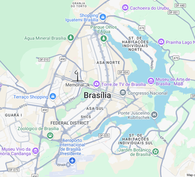 Brasilia map - If you squint your eyes, you can see the shape of a plane