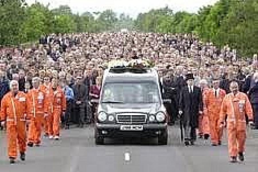 Joey Dunlop's funeral, 50,000 mourners