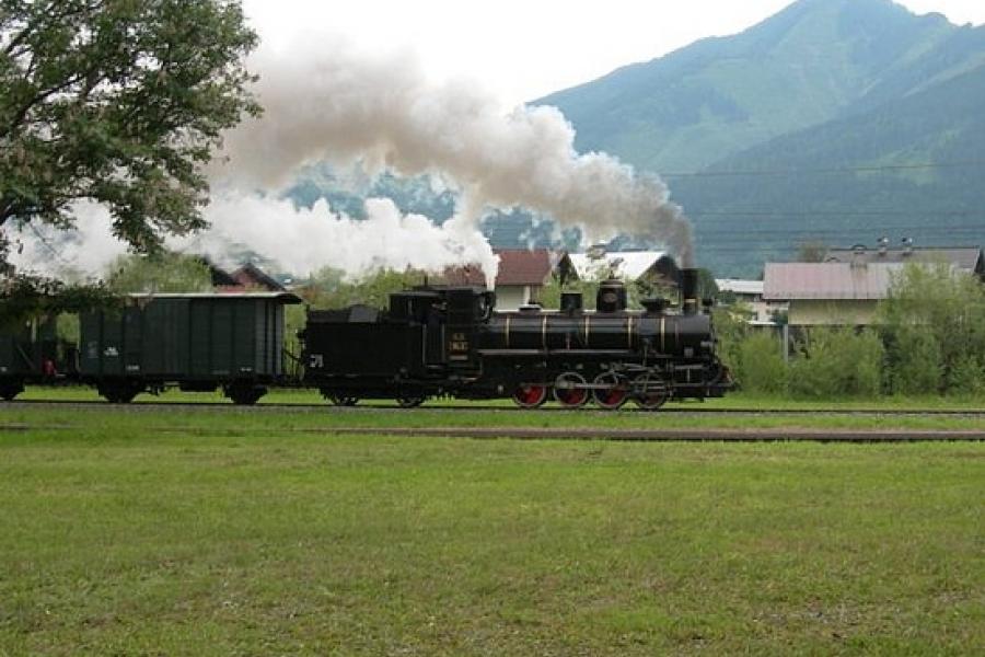 The tourist train at Zell Am See