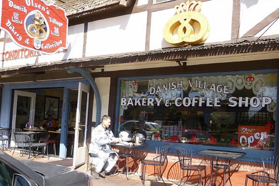 Danish bakery with a Vietnamese baker