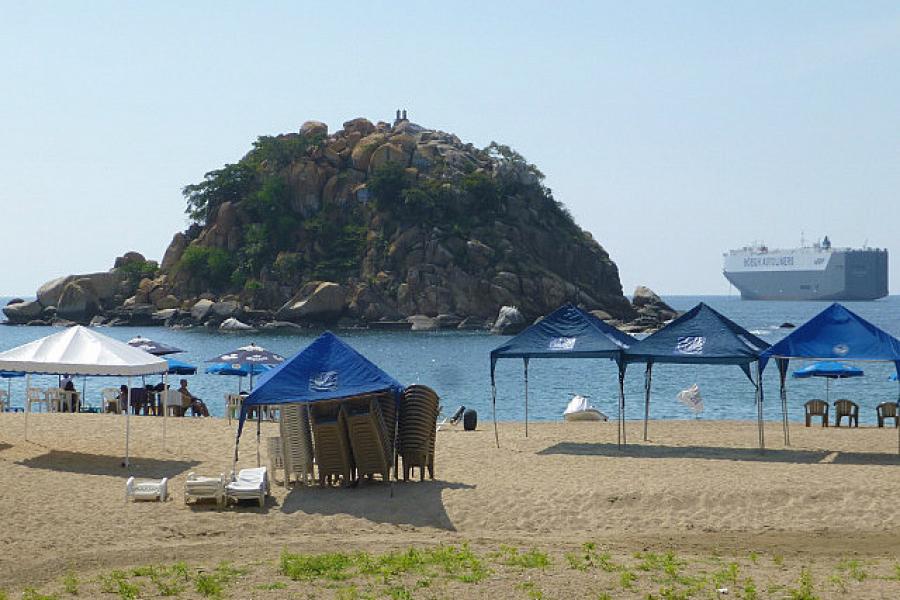 The beach in Acapulco Bay