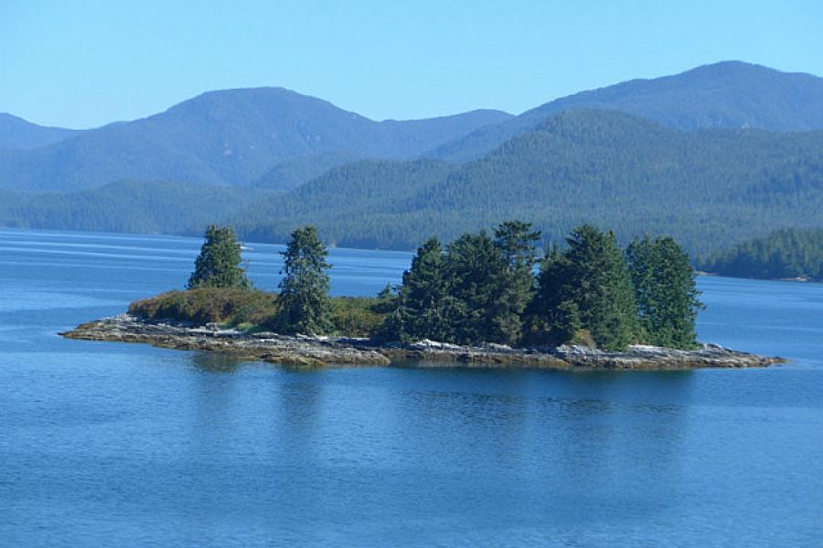 The Inside Passage is narrow but very deep