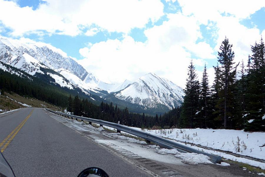 Route 40 south of Canmore, Alberta