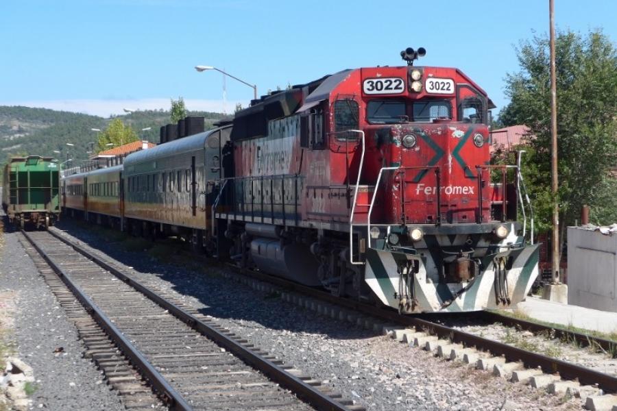 The Copper Canyon first class train at Creel