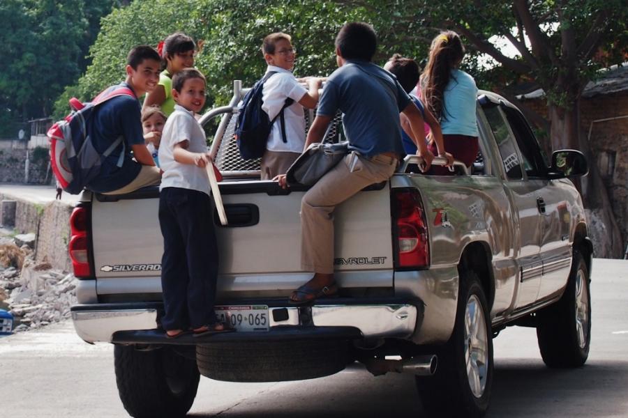 The school run in Batopilos