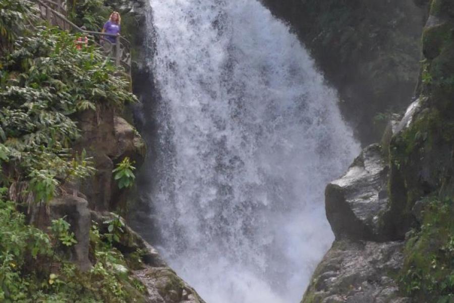 Falls on the Rio Paz