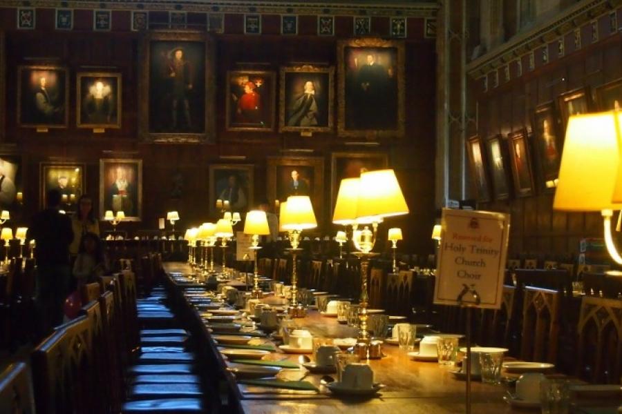 The dining hall at Christ College Oxford