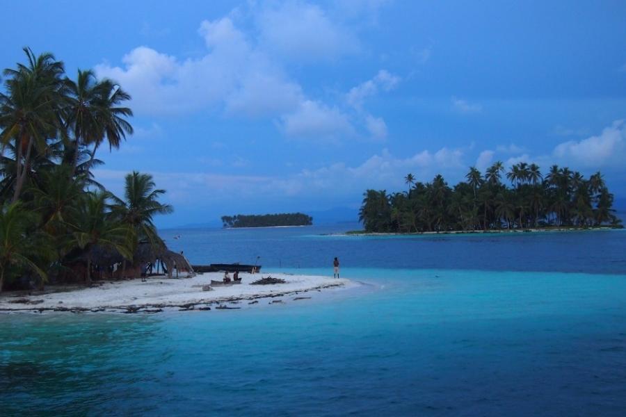 Night anchorage in San Blas