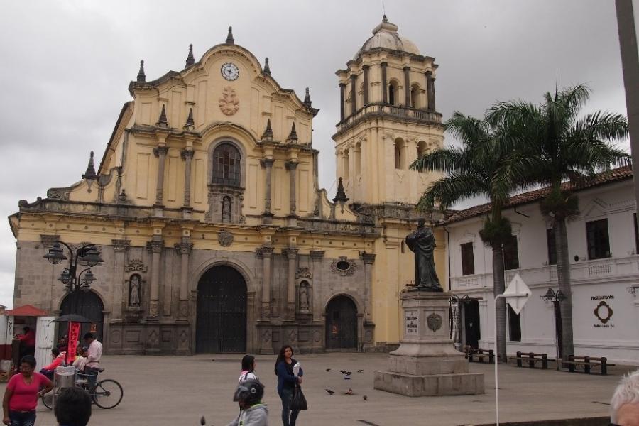 Colombia's People. This photo supports a blog by Team Elephant travelling in Colombia.