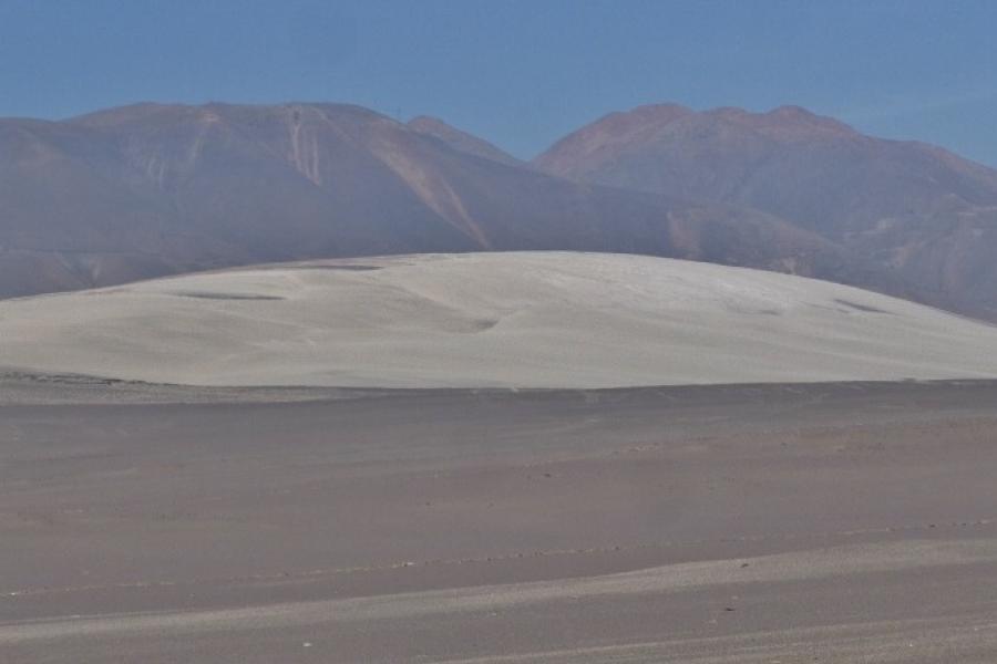 Differences. This photo supports a blog by Team Elephant travelling in Peru