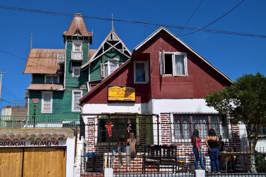 Chile 101. The further travels of Team Elephant in South America.