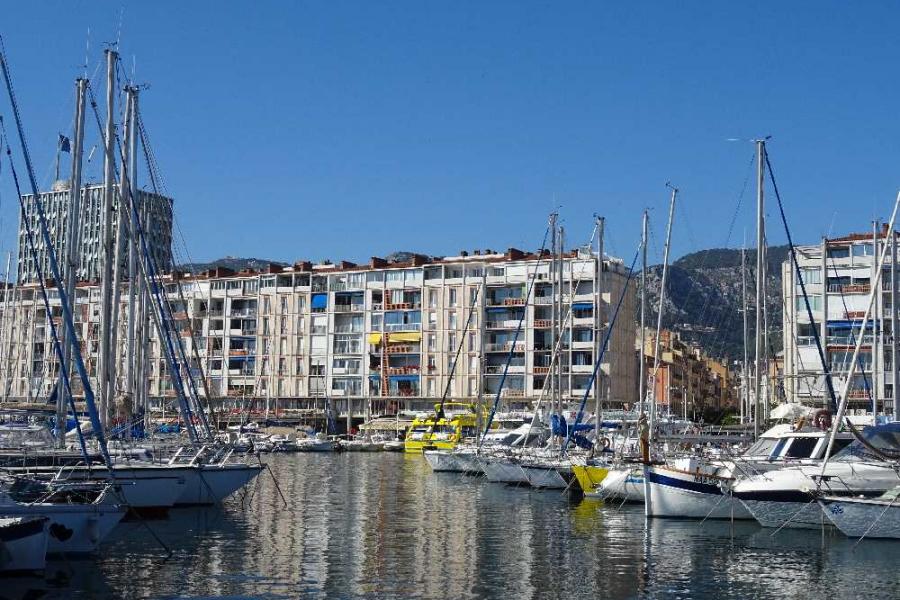 the harbour at Marseilles and view from the afternoon beer stop