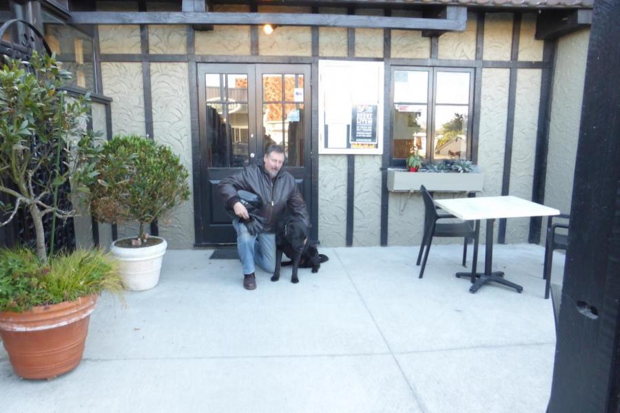 JB and the Pub Dog Guiness