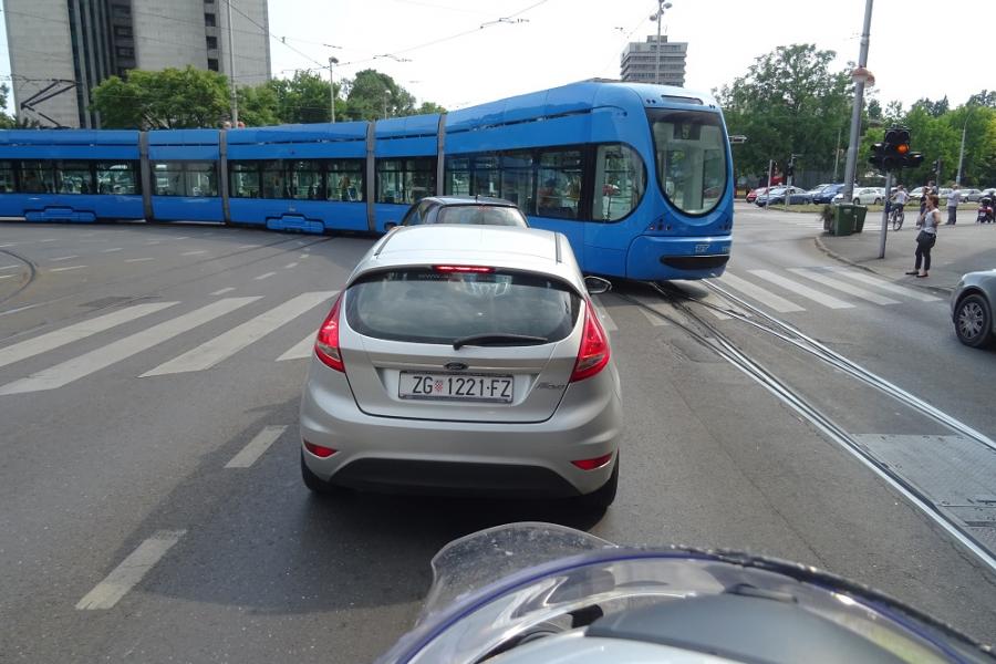 trams in zagreb