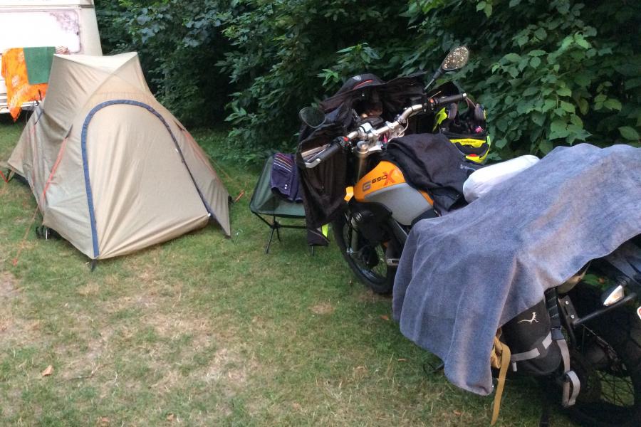 Camping Germany, Hector looking for shade