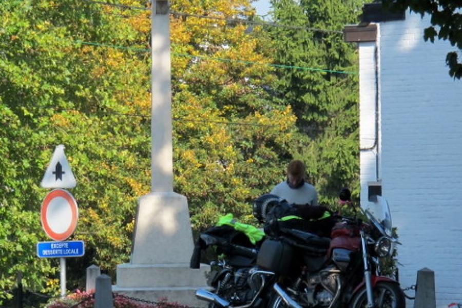 The Memorial to the Irish regiment