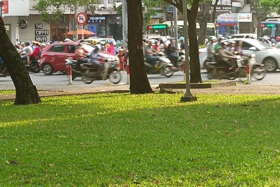  Saigon traffic