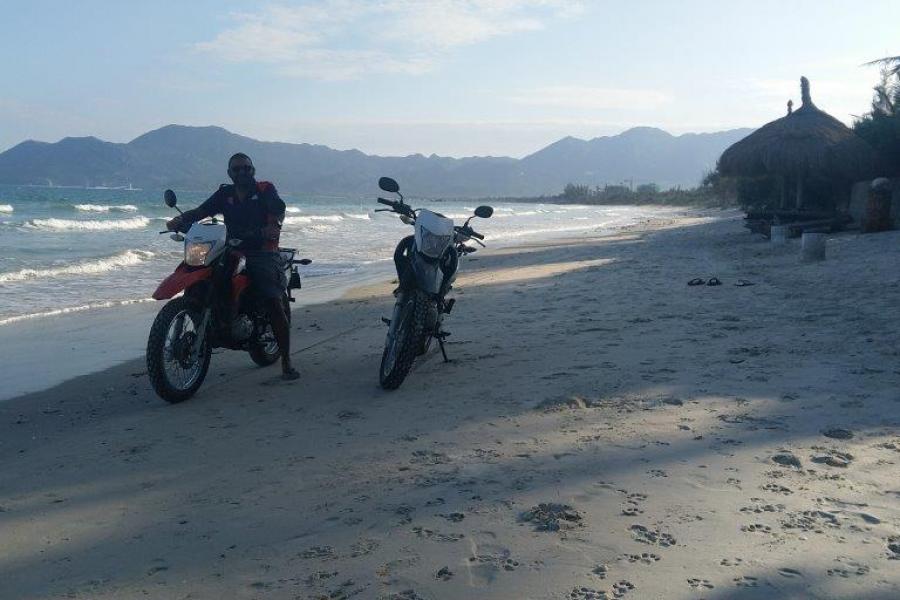 bike on beach