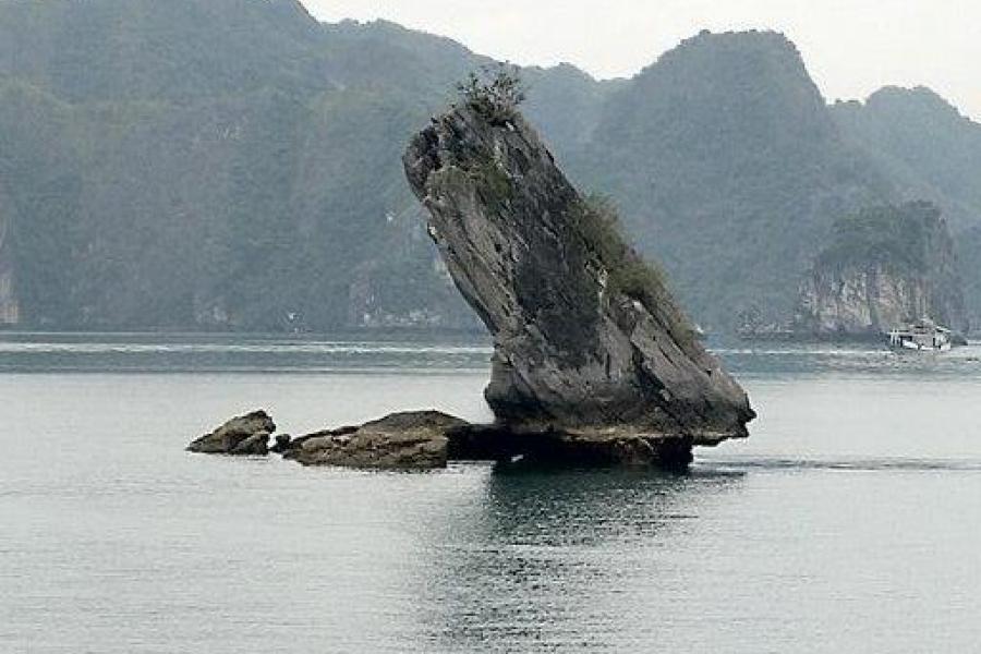 halong bay