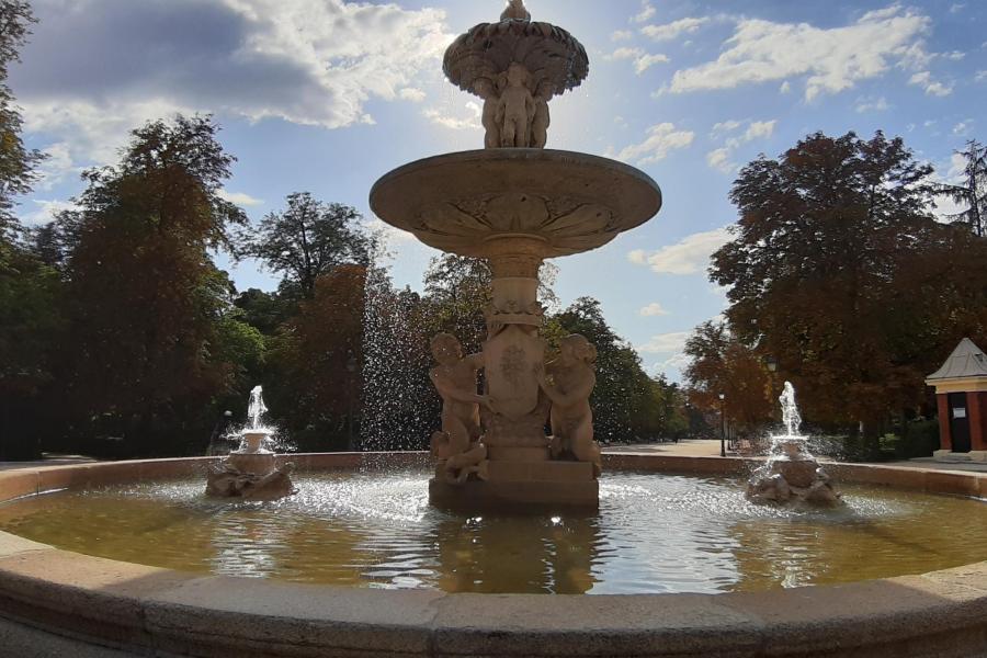 Water fountain Madrid park