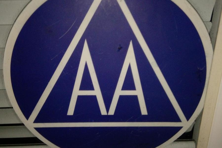 AA 1