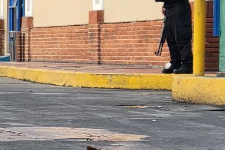 Armed guard at KFC. A different world.