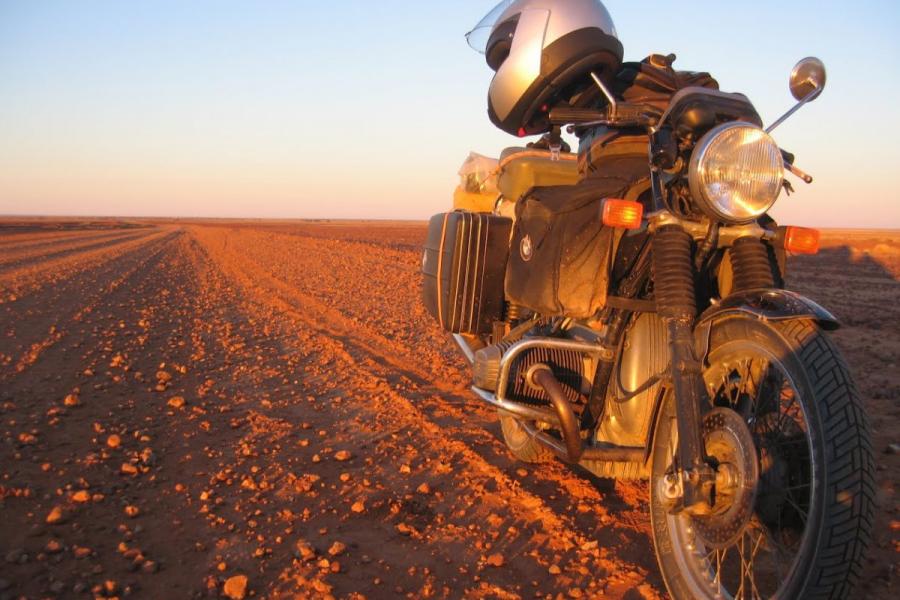 12h, 580km ride from Innamincka to Birdsville