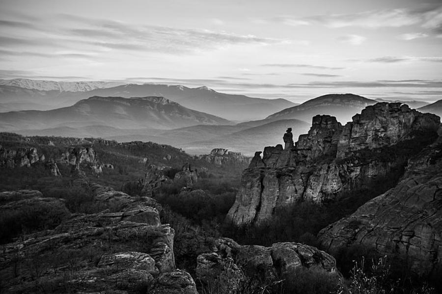 Belogradchik Rocks vista, black and white