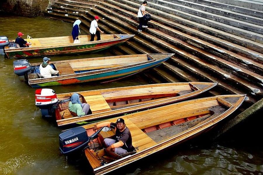 Water taxis, Bandar Seri Begawan Water Village