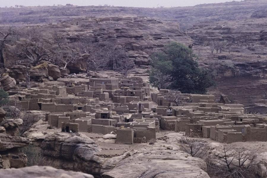 Bandiagara village, Dogon country, Mali